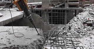 Демонтаж монолитного перекрытия в Краснокамске - Профессиональная разборка от 829 руб.