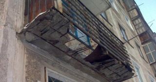 Демонтаж балкона Краснокамск, цена от 2952 руб.